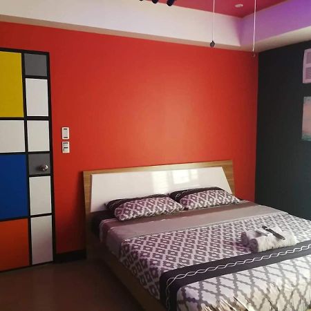 Cubao Manhattan Heights Unit 11Pq Tower B, 1Br Quezon City Buitenkant foto