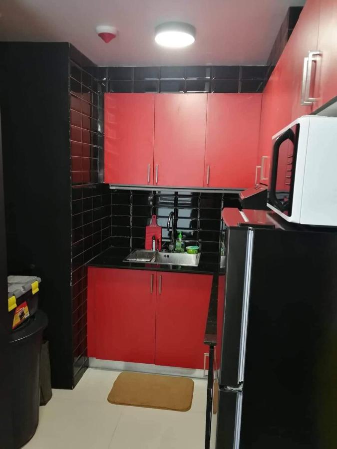 Cubao Manhattan Heights Unit 11Pq Tower B, 1Br Quezon City Buitenkant foto