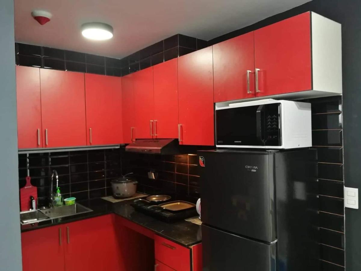 Cubao Manhattan Heights Unit 11Pq Tower B, 1Br Quezon City Buitenkant foto